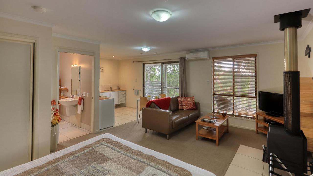 31 The Rocks Bed & Breakfast Stanthorpe Room photo